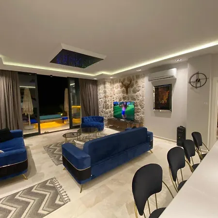 Casa Perla 4*